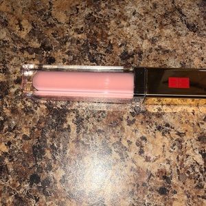 Elizabeth ArdenLip gloss. Sold